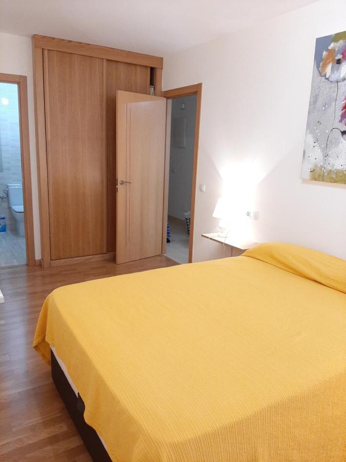 Apartamento En Porto Do Son Con Garaje Exterior photo